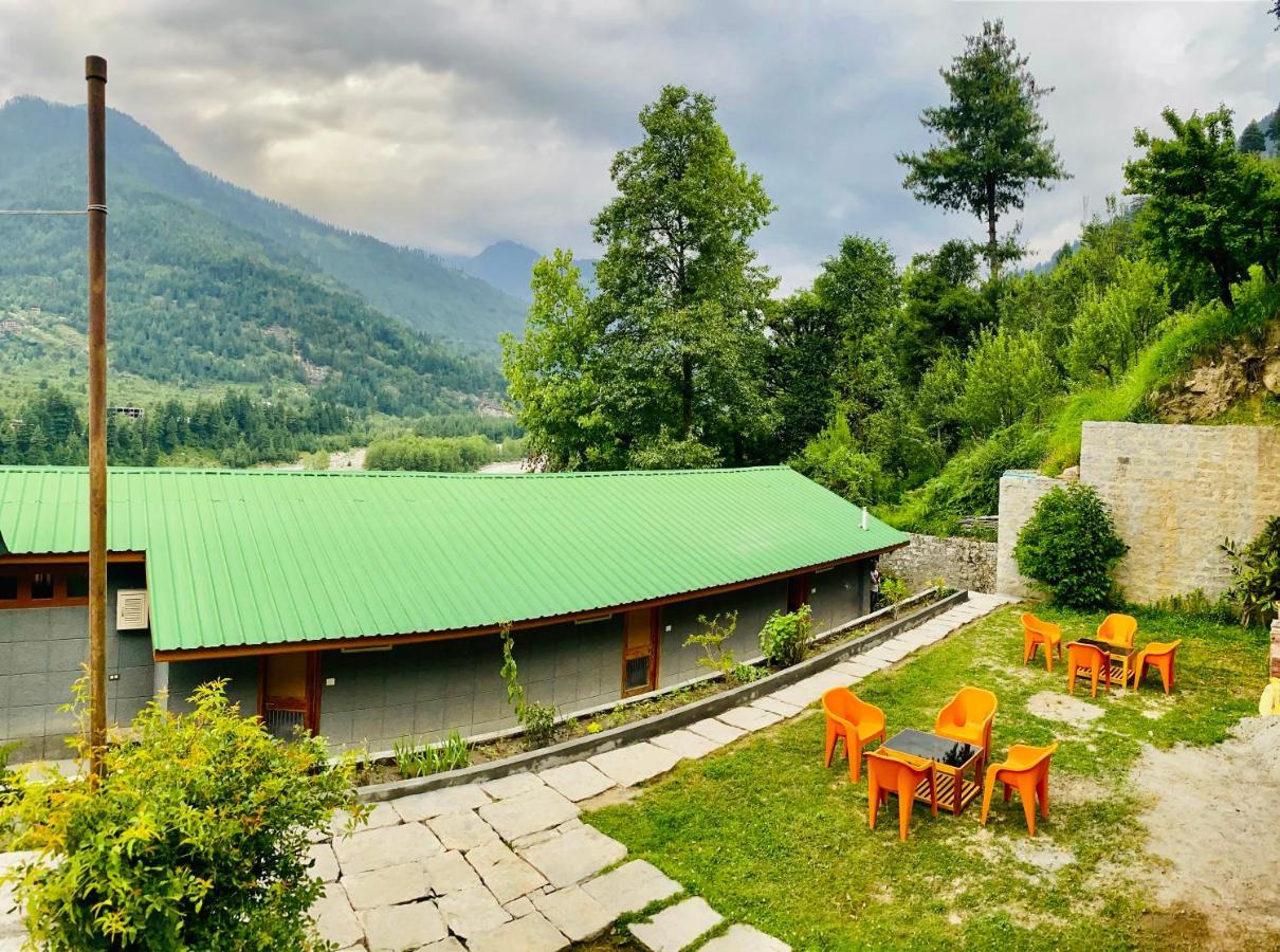Hotel Hollywood - Top Rated & Most Awarded Property In Manali Exterior photo